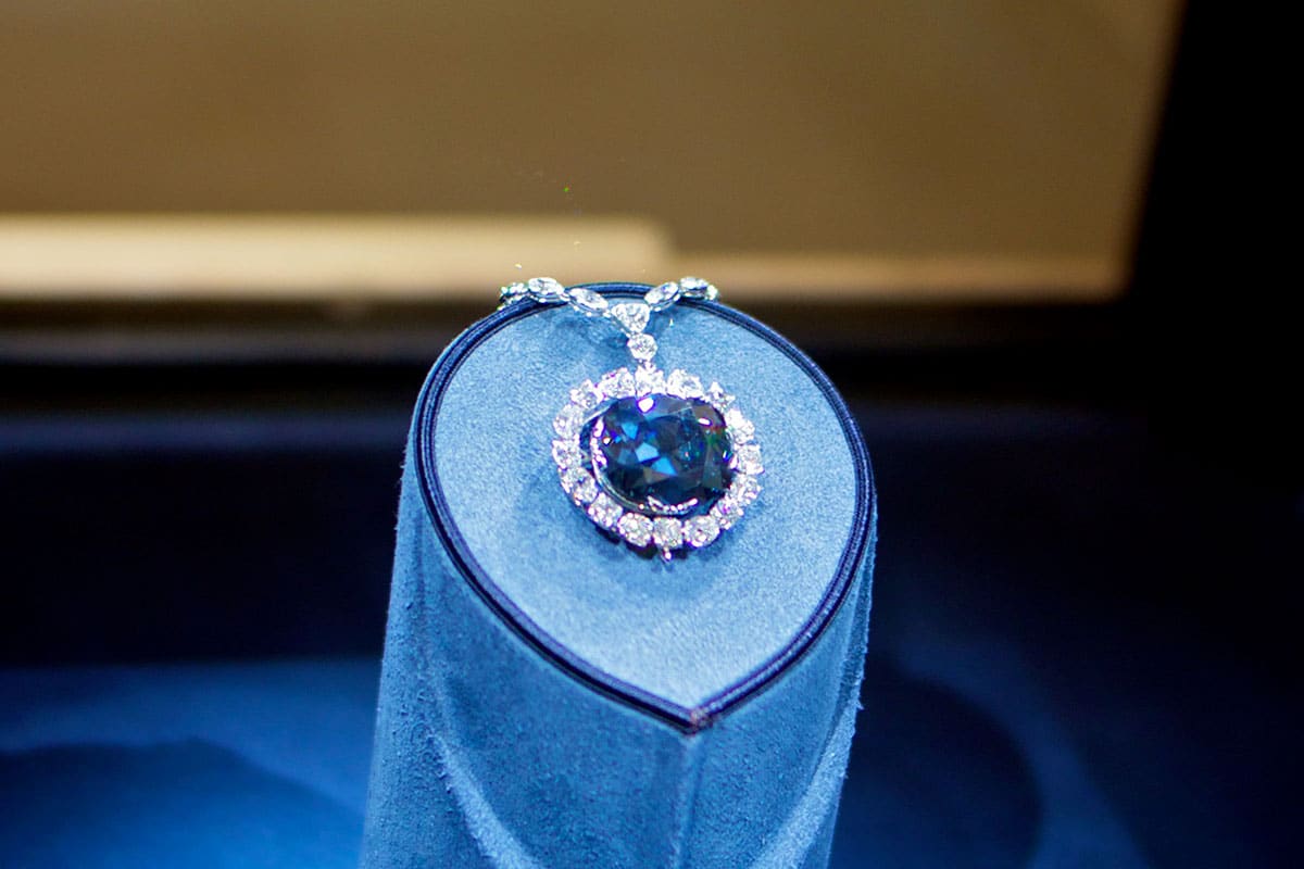 Ang Hope Diamond
